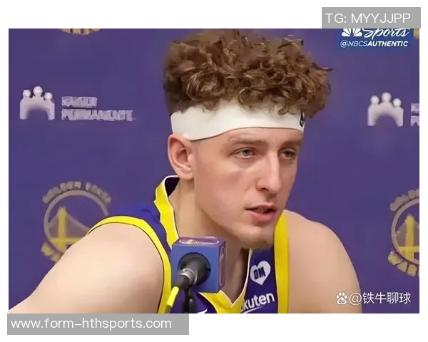 华子称赞麦丹持球决策进步期待里德展现更强能力 华子称赞麦丹持球决策进步期待里德展现更强能力