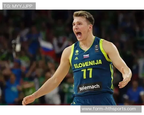 湖人球员动态分析东契奇重返一阵希望老詹小里未来迷雾艾顿拯救之战前景探讨 湖人球员动态分析东契奇重返一阵希望老詹小里未来迷雾艾顿拯救之战前景探讨